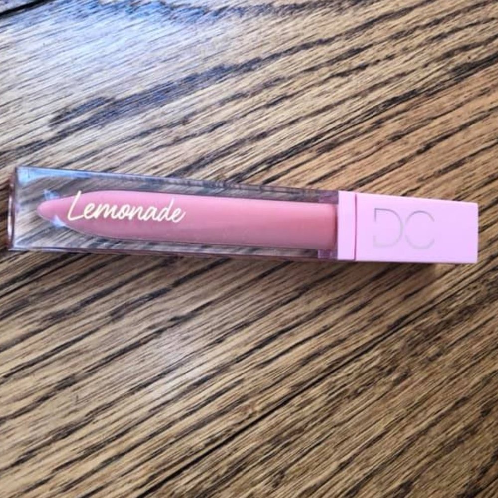 DC lipstick lipgloss NWT